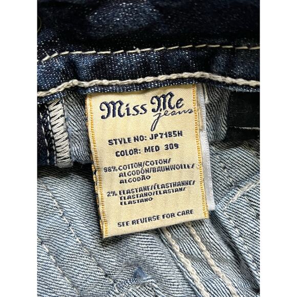 Miss Me American Flag Shorts Stars Stripes Sequin Crystals Cut Offs Sz 26 Bling - Picture 6 of 15